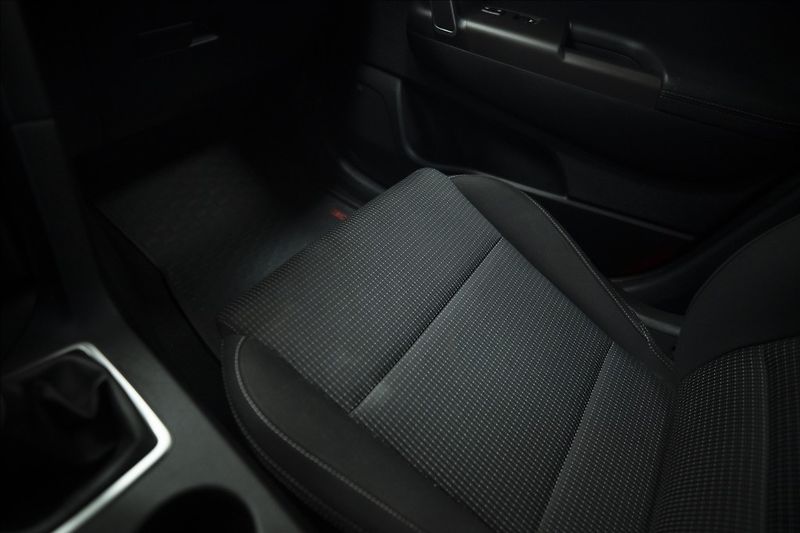 Kia Sportage 1,6 CRDi NAVI KAMERA VÝHŘEV ČR - fotka 31 z 49