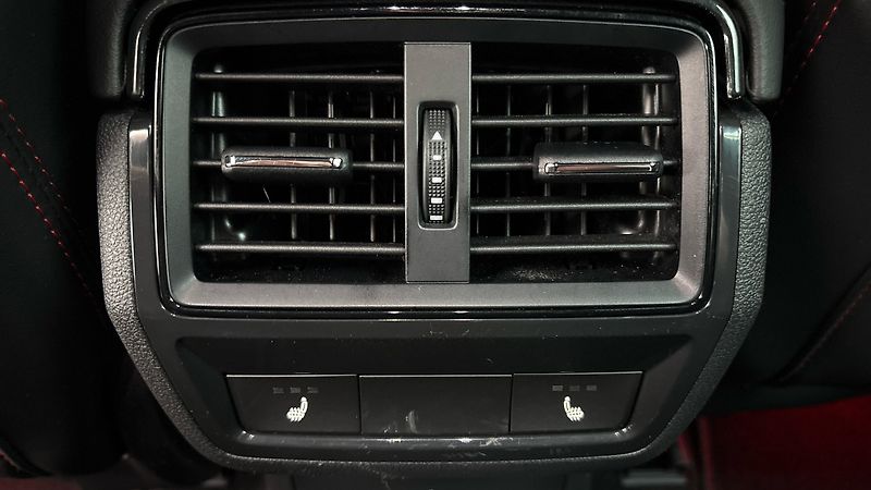 Škoda Kodiaq 2.0 TSI DSG 4x4 RS - fotka 23 z 30