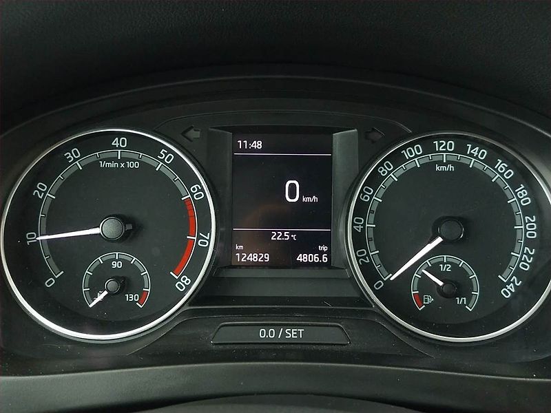 Škoda Rapid (2018) Ambition 1.0 TSI - fotka 11 z 17