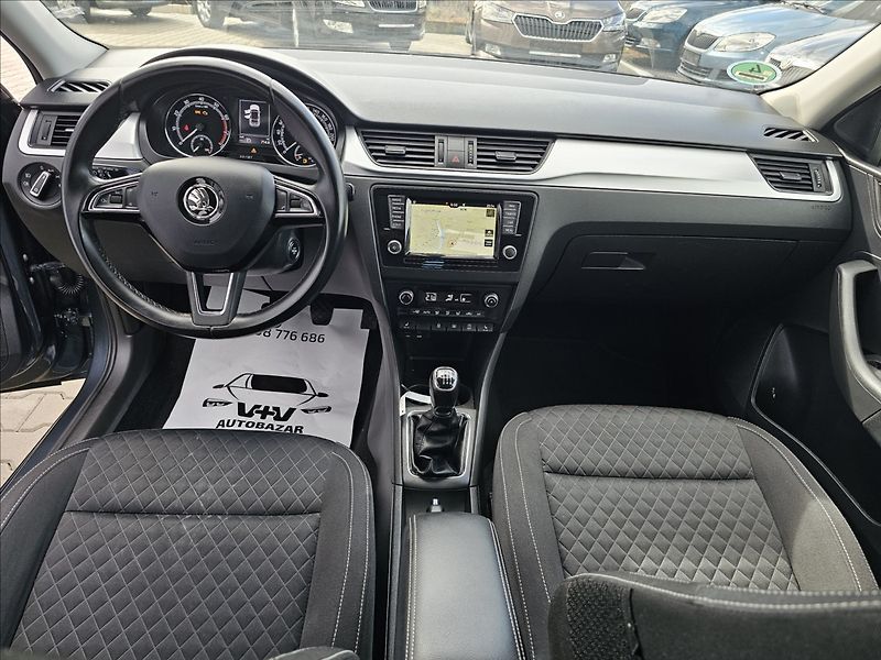 Škoda Rapid 1,0 TSi Drive NAVI ALU - fotka 22 z 39
