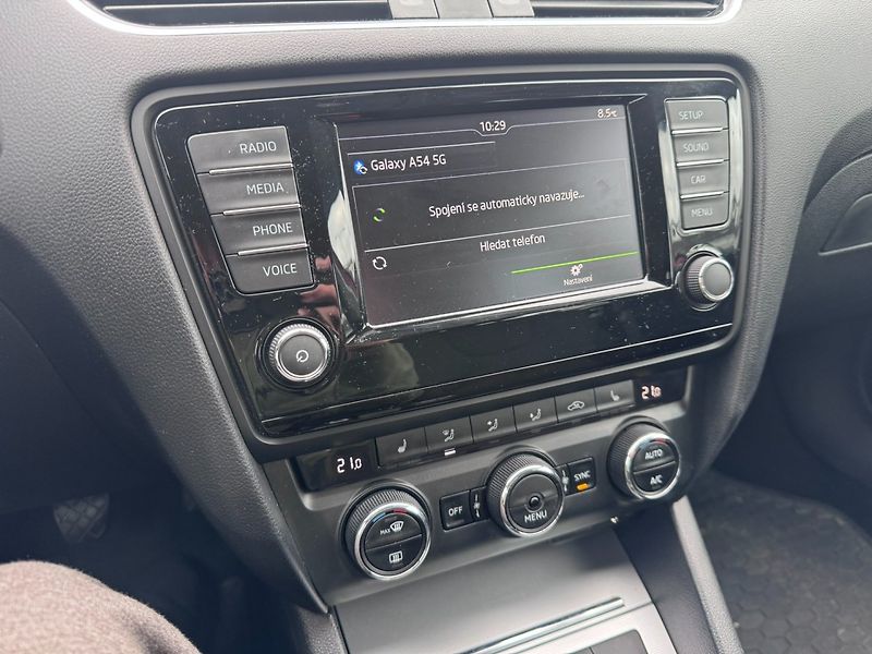 Škoda Octavia (2016) 1,6 81 KW ROZVODY 2. MAJITEL - fotka 31 z 50