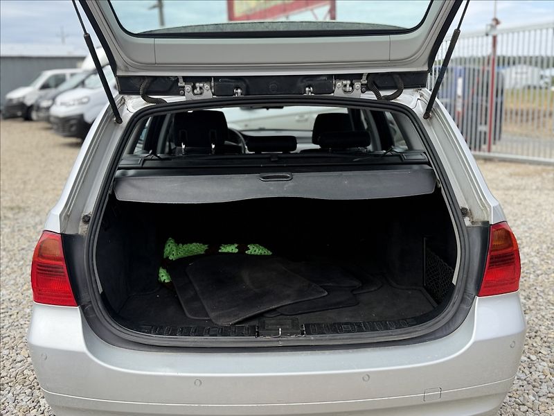 BMW Řada 3 2,0 d 120kW NOVÁ STK - fotka 15 z 19