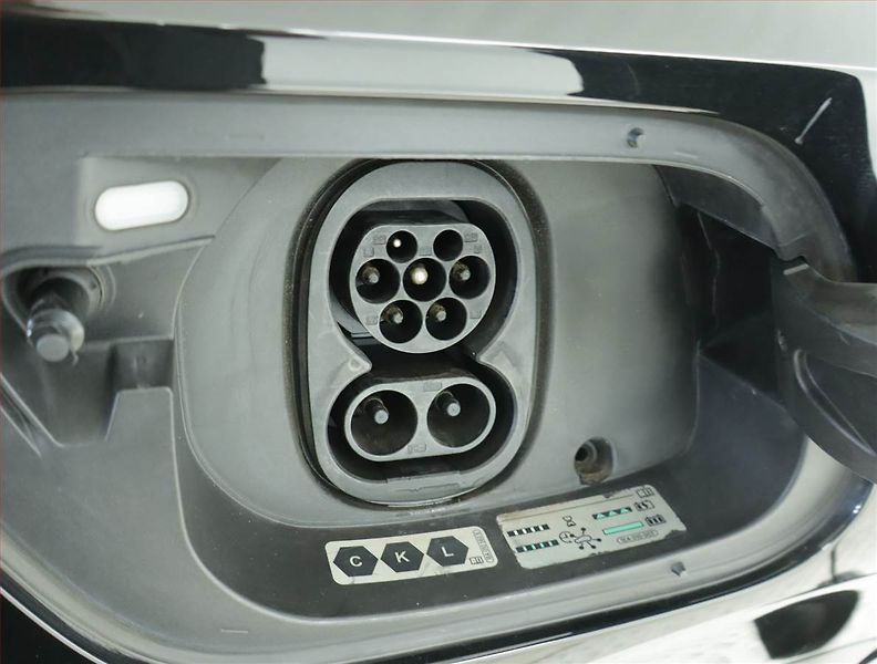 Volkswagen ID.4 (2023) GTX (82 kWh), SoH 87% - fotka 18 z 19