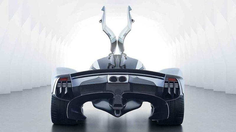 Aston Martin Valkyrie.