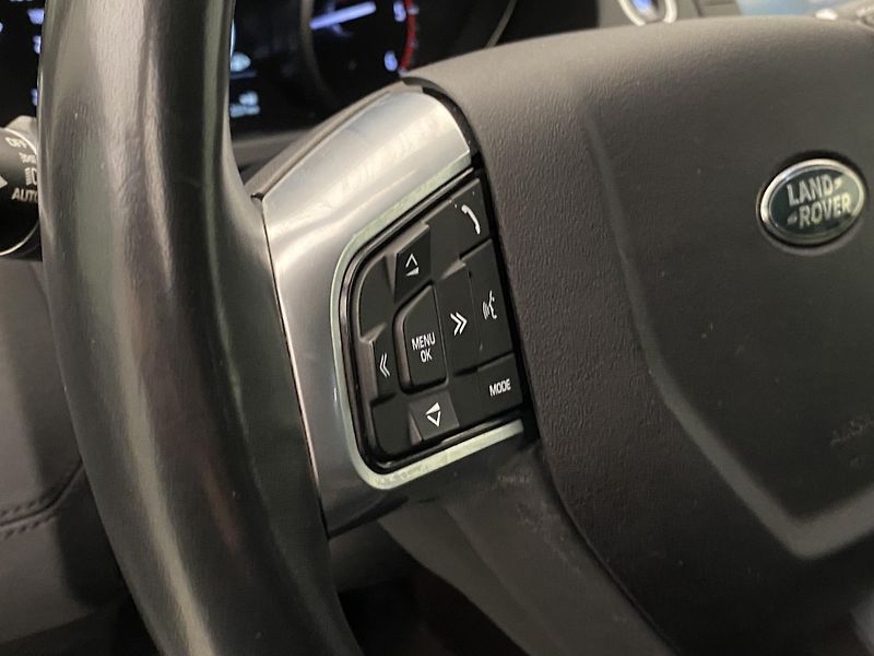 Land Rover Discovery Sport TD4 HSE AWD AUT CZ REZERVACE - fotka 19 z 42