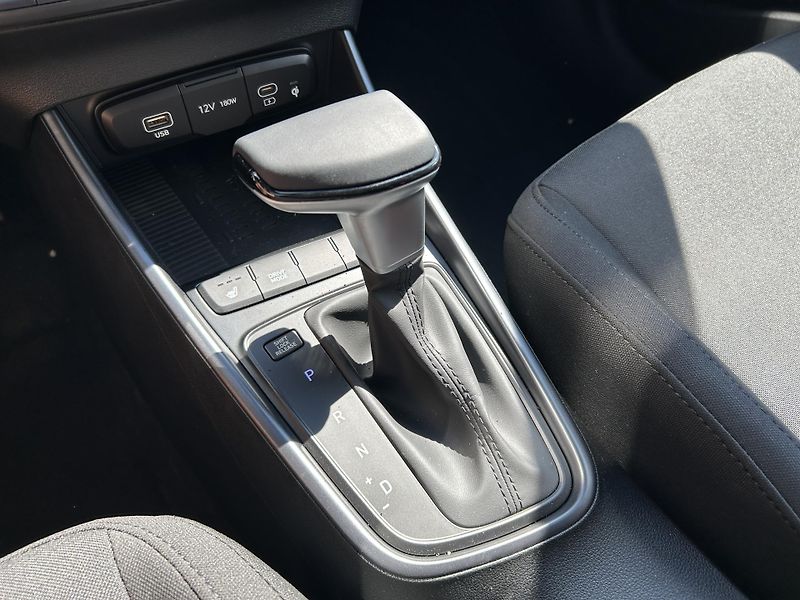 Hyundai i20 26 1,0 T-GDI DCT GO! WINTER - fotka 30 z 32
