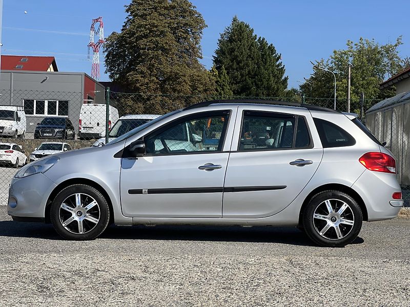 Renault Clio 1.2i 16v KLIMA KOUPENO V ČR - fotka 4 z 34