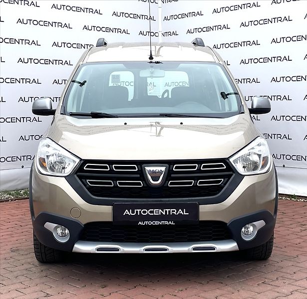 Dacia Dokker 1,6 i,75kW,serv.kn.,1.maj.,ČR - fotka 2 z 23