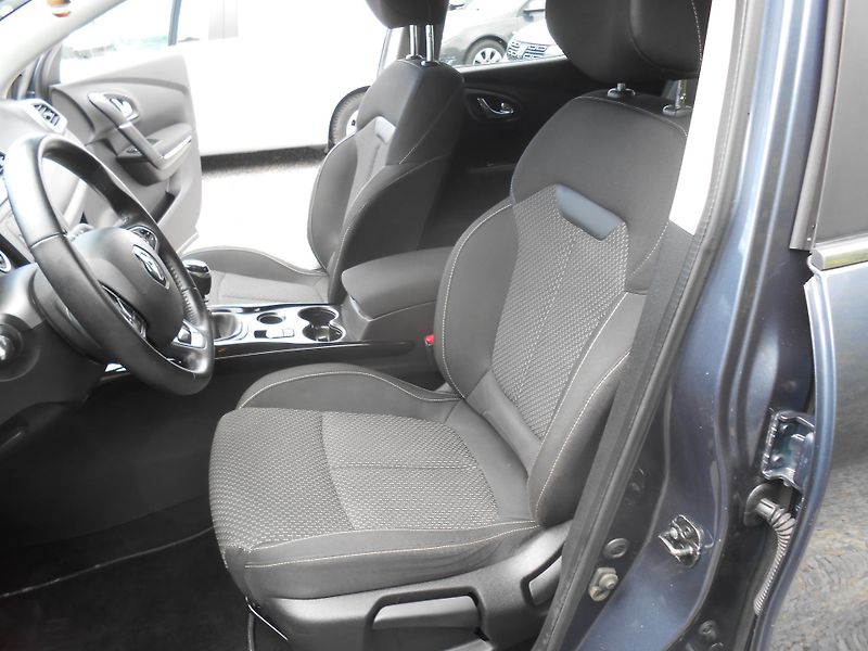 Renault Kadjar 1.5DCi,NAVI,CHROM, LED!! - fotka 26 z 45