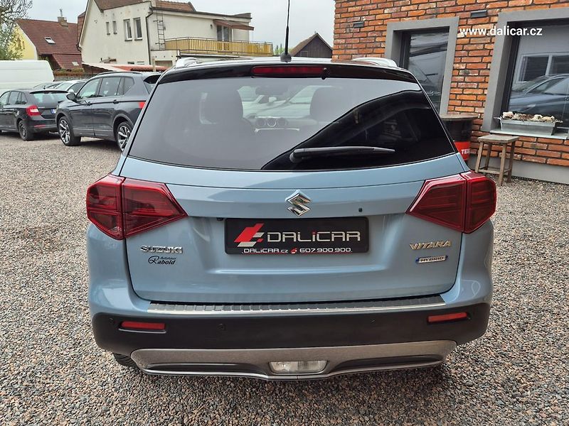 Suzuki Vitara (2021) 1.4i 95KW COMFORT Navi LED ACC - fotka 10 z 52