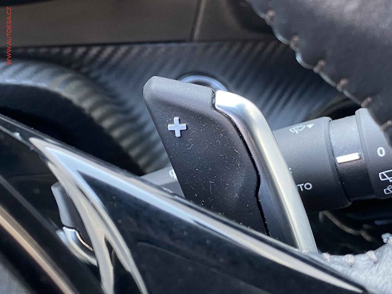 Peugeot 208 (2021) 1.2PT, Allure, AT, kamera - fotka 13 z 19