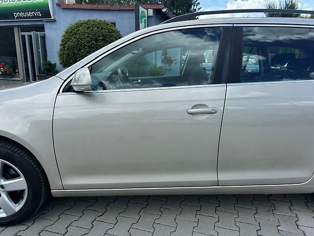 Volkswagen Golf Variant 1,2TSi 77kW Tažné zař.  - fotka 12 z 54