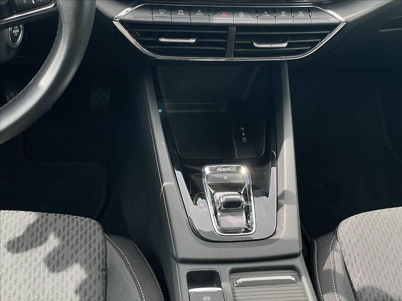 Škoda Octavia 2,0 TDI 4x4 DSG Style Plus TZ - fotka 13 z 23