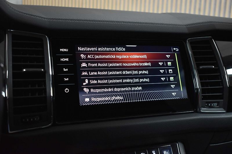 Škoda Kodiaq TDI 147kW 4x4*L&K*TAŽNÉ*ČR 1.M - fotka 34 z 51
