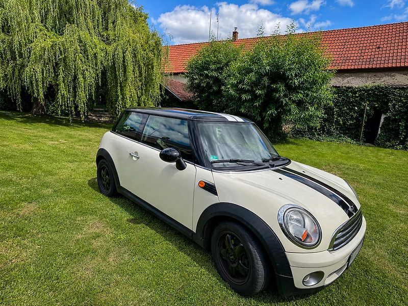 Mini Cooper (2008) 1,6  R56 - fotka 1 z 20