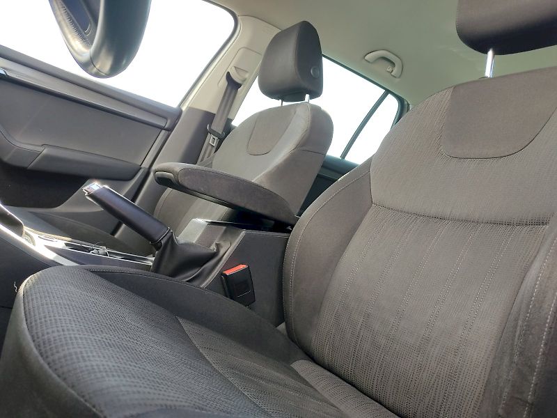 Škoda Octavia (2017) combi Style 1,8 Tsi 132 Kw DSg - fotka 19 z 32