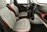 Jeep Renegade (2017) 1.4 MultiAir, 4X4, Automat - náhled 7
