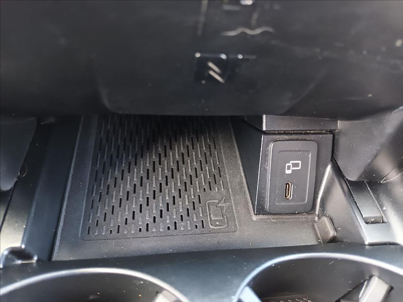 Mercedes-Benz GLC 2,0 300d,180kw,AMG,ČR,PANORAMA - fotka 31 z 39