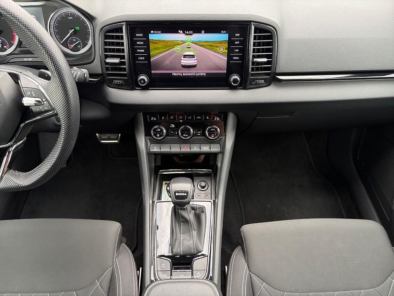Škoda Karoq (2022) SPORTLINE 1.5TSI 110kW DSG CZ - fotka 10 z 11