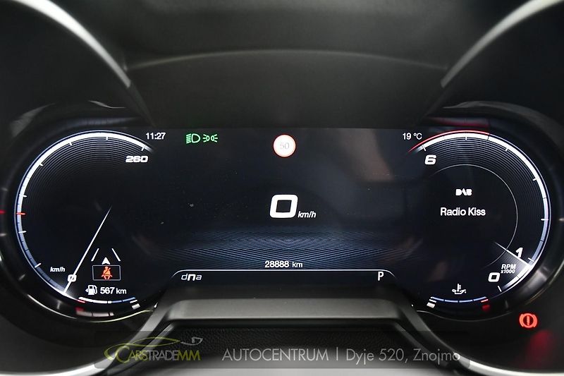 Alfa Romeo Stelvio 2.2 Diesel 16V Veloce TAŽNÉ - fotka 31 z 52