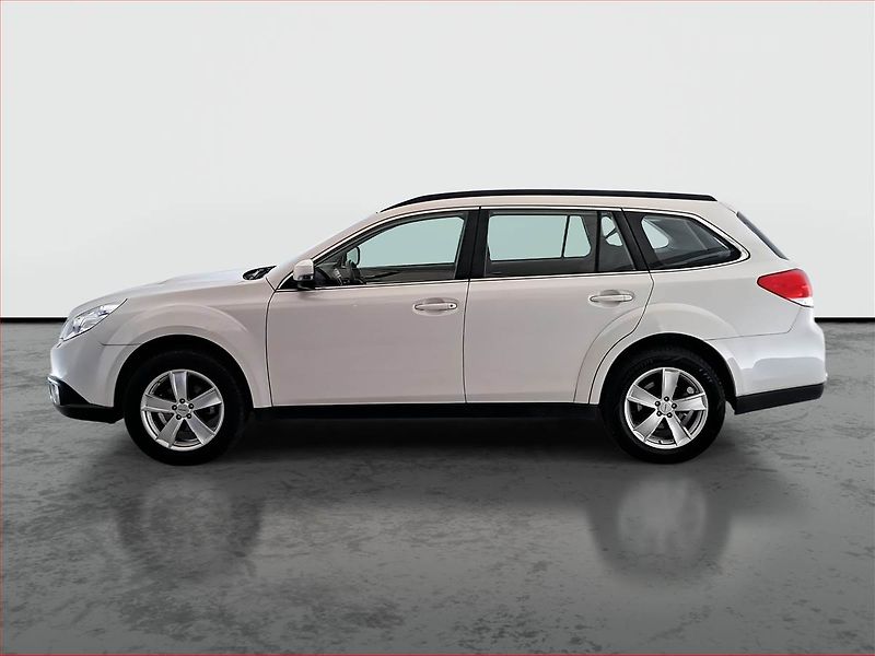 Subaru Outback (2012) 2.0 D, 4X4, Xenony, Tempomat - fotka 3 z 17