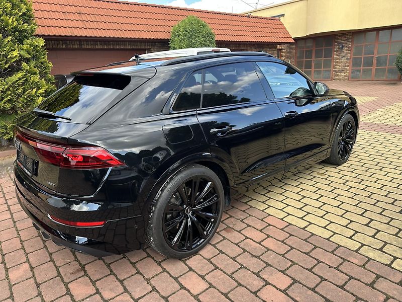 Audi Q8 (2025) 50TDi,HEAD-UP,PANORAMA, KARBON - fotka 18 z 39