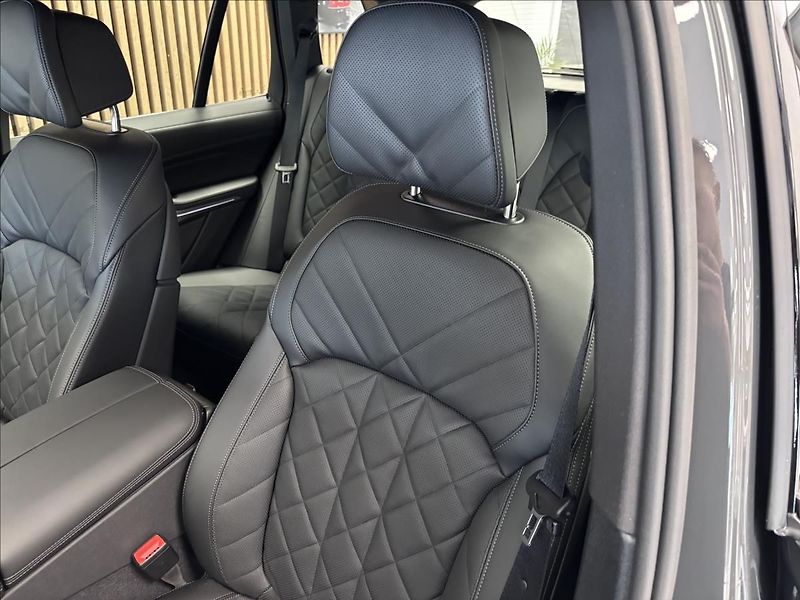 BMW X5 30D, Xdrive - fotka 13 z 32