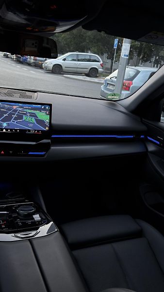 BMW Řada 5 (2025) - fotka 12 z 18