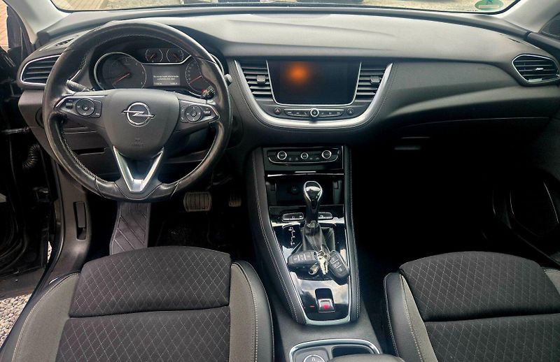 Opel Grandland X (2018) 2.0 CDTI Automat,Navi - fotka 14 z 22