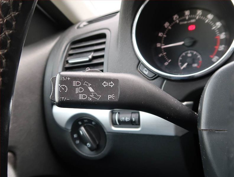 Škoda Yeti (2016) 2.0 TDI, 4X4, Automat, Navi - fotka 19 z 20