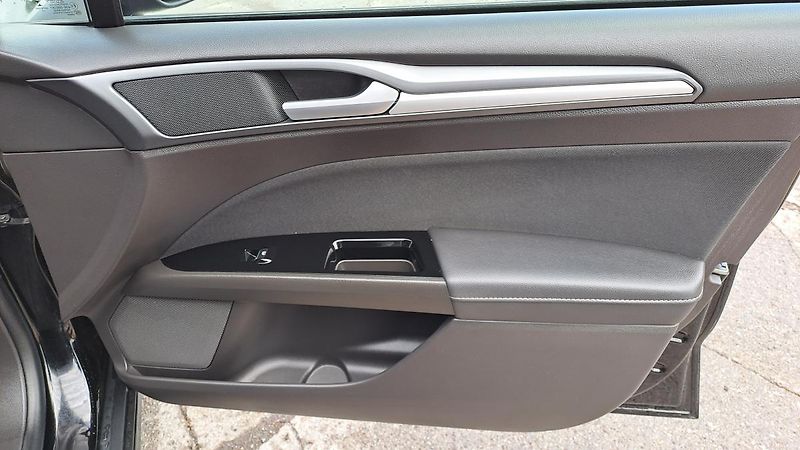 Ford Mondeo 2.0 TDCI Trend - fotka 8 z 27