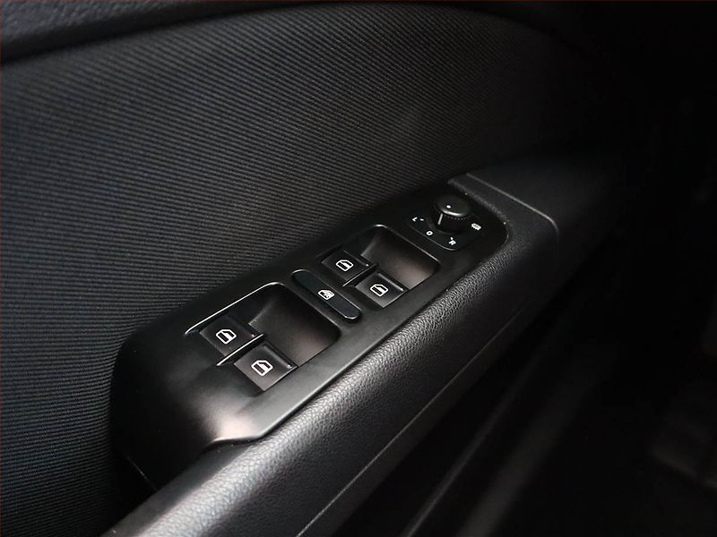 Škoda Superb (2011) Ambition 2.0 TDI, Automat - fotka 16 z 17