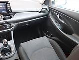 Hyundai i30 (2022) Family 1.5 T-GDI MHEV - náhled 8