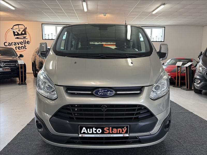 Ford Tourneo Custom 2,2 Titanium,92kW,po servisu - fotka 7 z 31