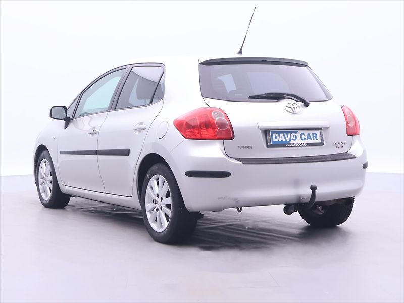 Toyota Auris 2,0 D-4D 93kW Xenon Tažné - fotka 5 z 29