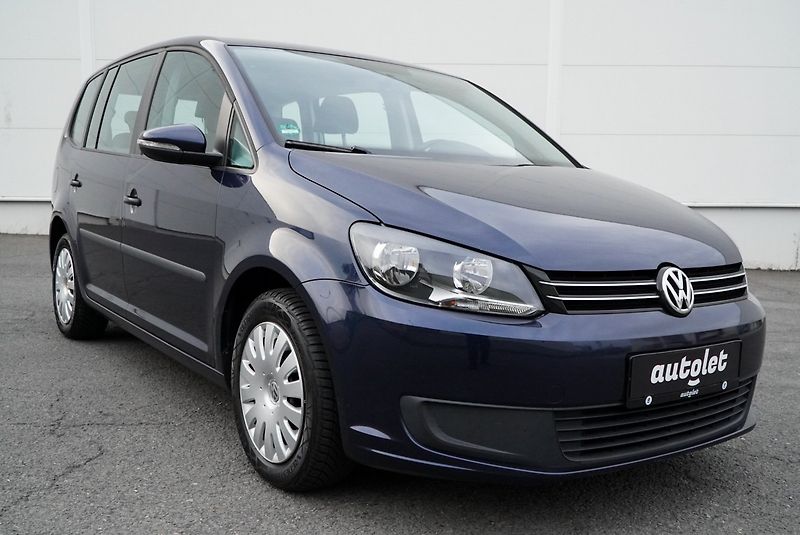 Volkswagen Touran (2014) - fotka 3 z 28