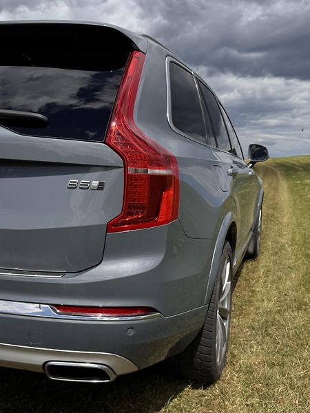 Volvo XC90 (2019) XC90 B5 nové turba, DPF a NOX  - fotka 4 z 18