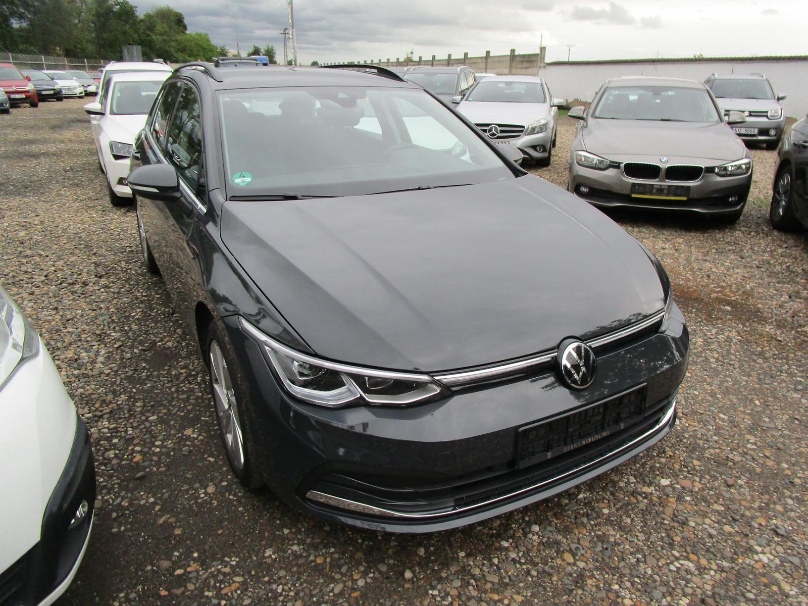 Volkswagen Golf 2,0TDI-DSG-NOVÁ STK+OLEJ