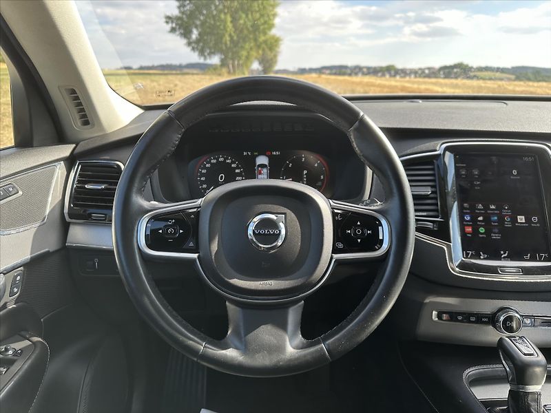 Volvo XC90 2,0 D 165kW Inscription CZ - fotka 20 z 38