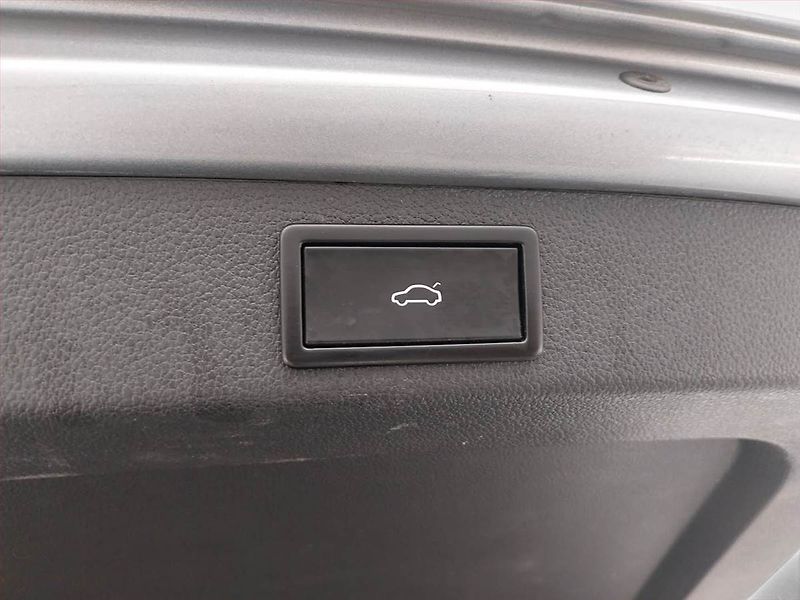 Škoda Superb (2016) Laurin&Klement 2.0 TDI - fotka 16 z 26