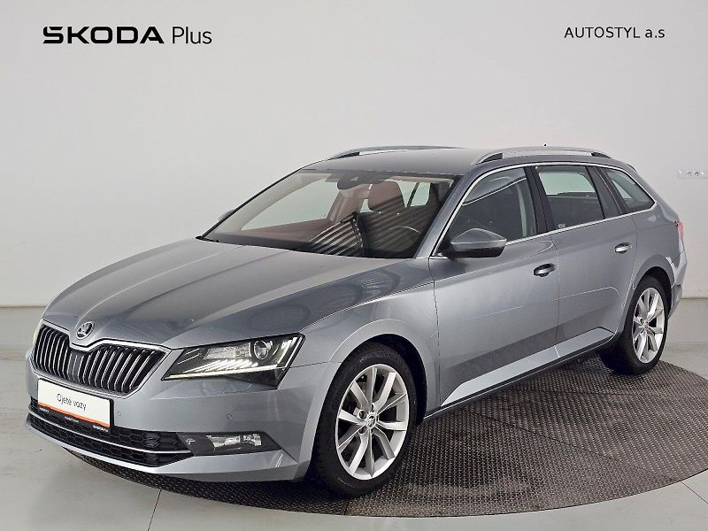 Škoda Superb (2016) 2.0TDi 140kW DSG STYLE PLUS TA - fotka 1 z 27