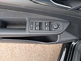 Volkswagen Golf (2024) STYLE 1.5 E-TSI / 85 kW DSG7 M - náhled 13