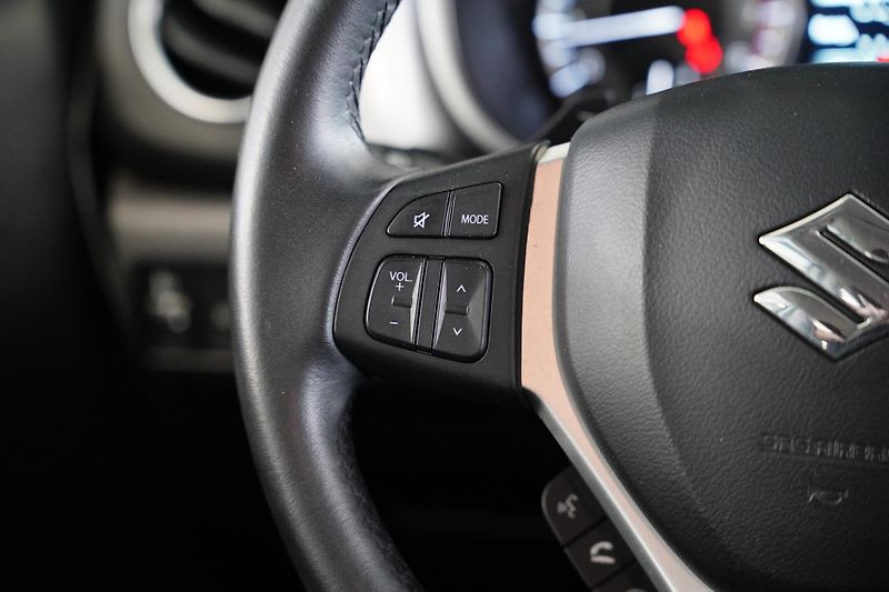 Suzuki Vitara - fotka 14 z 22