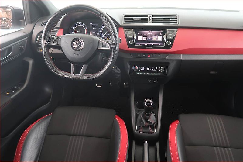 Škoda Fabia (2019) Monte Carlo 1.0 TSI - fotka 7 z 16