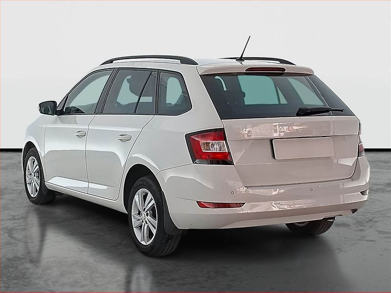 Škoda Fabia (2022) Style 1.0 TSI, ČR,1.maj - fotka 4 z 15