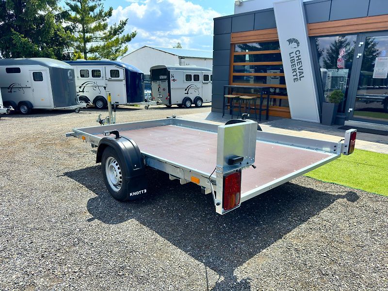 Debon (2026) Platform (310x180) 1300 kg  - fotka 8 z 23