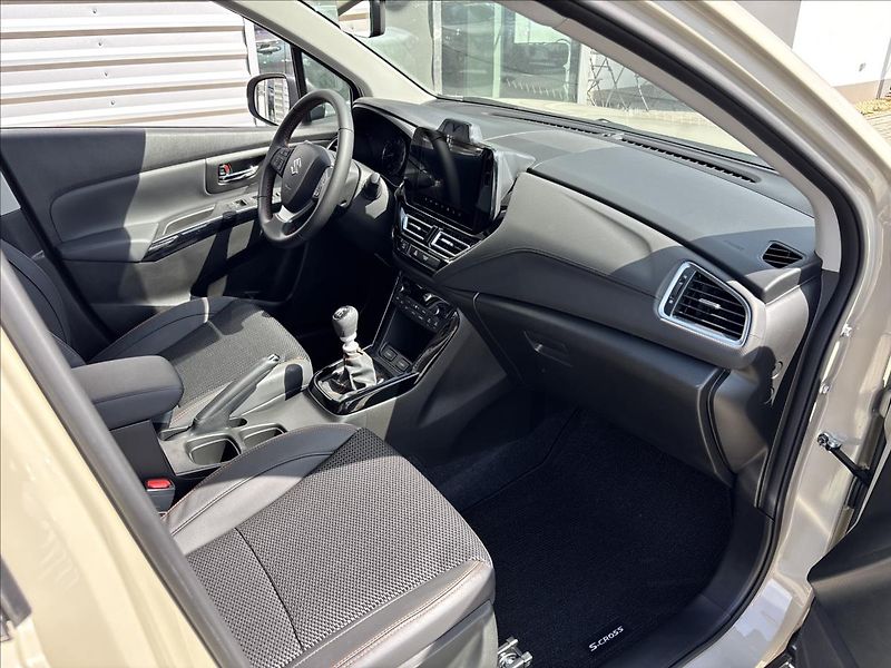 Suzuki S-Cross (2026) 1,4 ELEGANCE MANUÁL  Black Edi - fotka 11 z 17