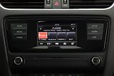 Škoda Octavia (2015) 1.6 TDI, Serv.kniha, Xenony - náhled 15