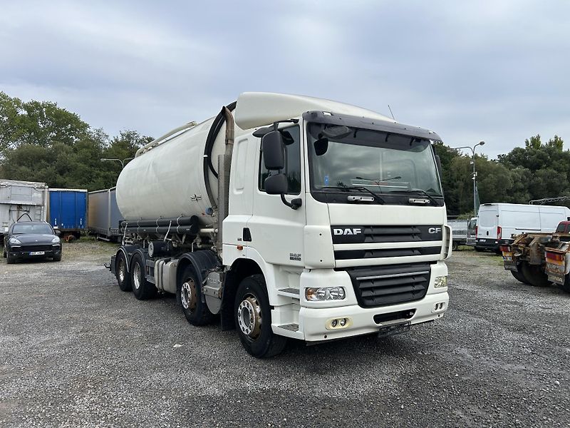 DAF CF (2008) 85.410 8x4 / SPITZER SILO 23m3 - fotka 2 z 14