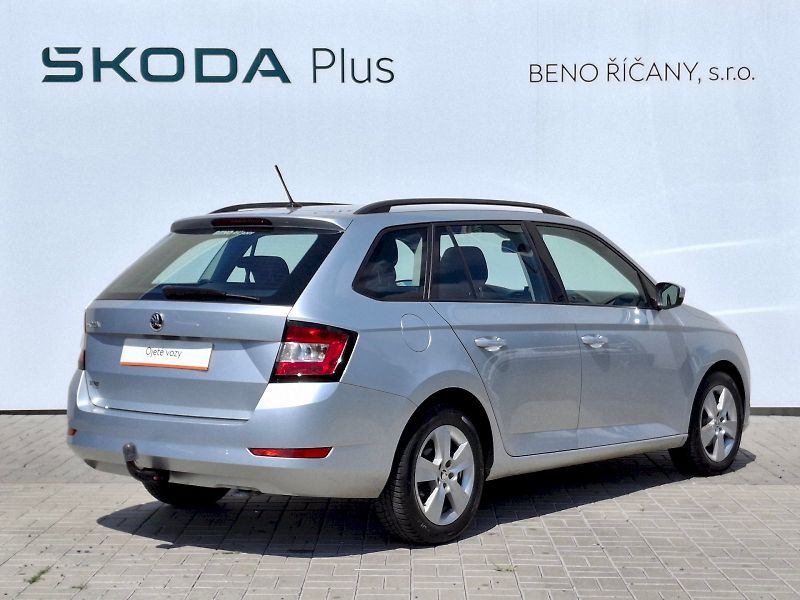 Škoda Fabia (2018) Combi Ambition 1,0TSi 70kW - fotka 2 z 29